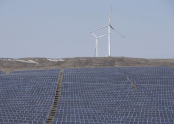China’s renewable boom can’t keep pace with power demand