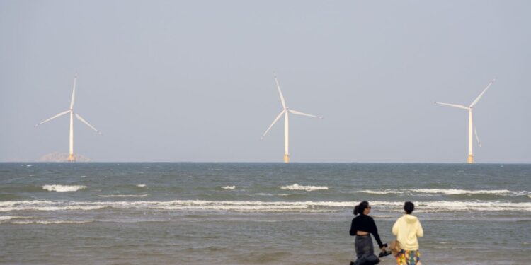Wind Power Is Caught in a Perfect Storm