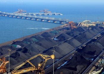 China’s 3Qs steel market features “two highs” and “two lows” with challenges